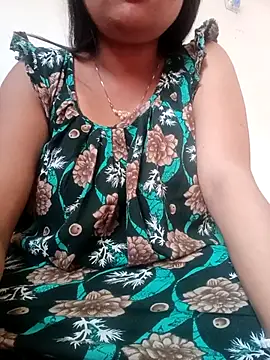 Snapshot of Priya_2222 chatting on February 17, 2026, 6:10 am Priya 2222 online show from February 17, 2026, 6:10 am