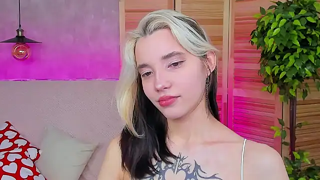 Snapshot of as1an_girlfriend chatting on March 7, 2025, 3:40 am as1an girlfriend online show from March 7, 2025, 3:40 am