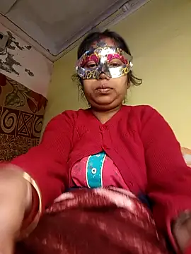 Snapshot of tinabhabhi chatting on January 5, 2026, 6:44 pm tinabhabhi online show from January 5, 2026, 6:44 pm