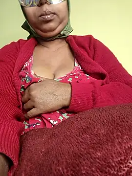 Snapshot of tinabhabhi chatting on January 14, 2026, 1:44 am tinabhabhi online show from January 14, 2026, 1:44 am