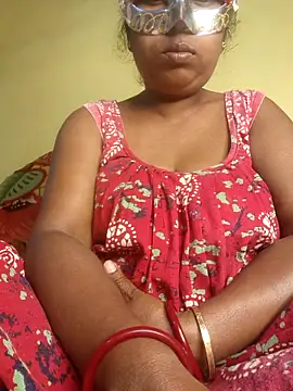 Snapshot of tinabhabhi chatting on February 5, 2026, 10:31 am tinabhabhi online show from February 5, 2026, 10:31 am