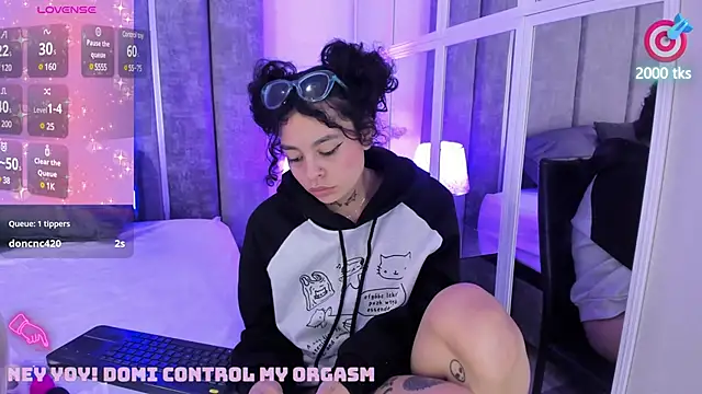 KatherineGomez online show from March 15, 2025, 9:09 am