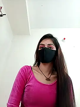 Snapshot of Tisha-01 chatting on September 17, 2025, 6:04 am Tisha-01 online show from September 17, 2025, 6:04 am