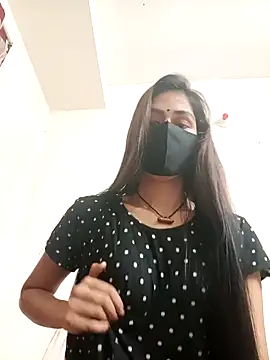 Snapshot of Tisha-01 chatting on September 17, 2025, 6:09 pm Tisha-01 online show from September 17, 2025, 6:09 pm