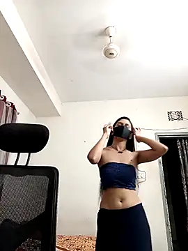 Snapshot of Tisha-01 chatting on September 27, 2025, 1:38 pm Tisha-01 online show from September 27, 2025, 1:38 pm