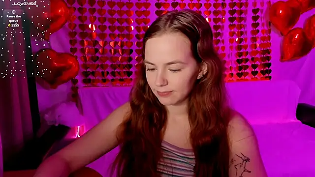 Snapshot of Fox_Lisa chatting on March 5, 2026, 7:10 pm Fox Lisa online show from March 5, 2026, 7:10 pm