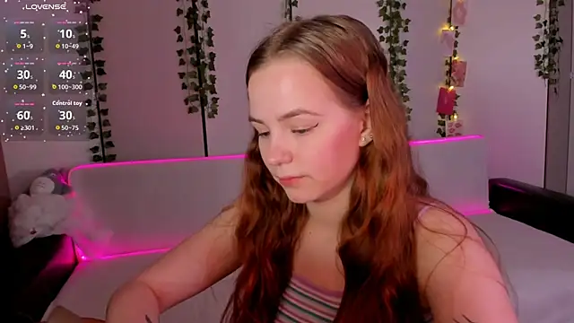 Snapshot of Fox_Lisa chatting on April 13, 2026, 9:31 pm Fox Lisa online show from April 13, 2026, 9:31 pm