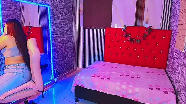 Snapshot of maribelsex303av chatting on October 28, 2025, 11:36 am maribelsex303av online show from October 28, 2025, 11:36 am