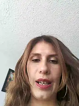 Snapshot of Alysson-- chatting on February 18, 2025, 7:19 pm Alysson-- online show from February 18, 2025, 7:19 pm