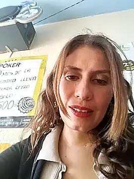 Snapshot of Alysson-- chatting on February 24, 2025, 4:04 pm Alysson-- online show from February 24, 2025, 4:04 pm