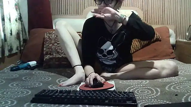 AlanaLaDream online show from April 2, 2026, 12:14 pm