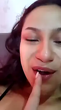 Snapshot of yummi__priv chatting on January 28, 2025, 12:47 am yummi priv online show from January 28, 2025, 12:47 am