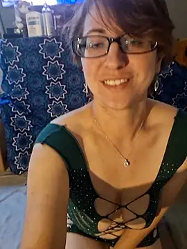 Snapshot of MsPink_Flamingtoes544 chatting on November 5, 2025, 1:33 pm MsPink Flamingtoes544 online show from November 5, 2025, 1:33 pm