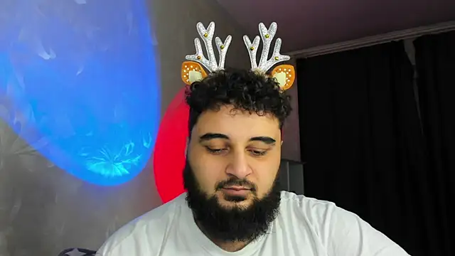 Snapshot of teddy_alan chatting on December 30, 2024, 8:58 pm teddy alan online show from December 30, 2024, 8:58 pm