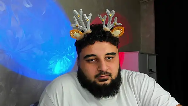 Snapshot of teddy_alan chatting on December 31, 2024, 12:00 am teddy alan online show from December 31, 2024, 12:00 am