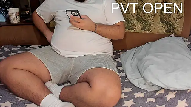 Snapshot of teddy_alan chatting on February 22, 2025, 5:02 pm teddy alan online show from February 22, 2025, 5:02 pm