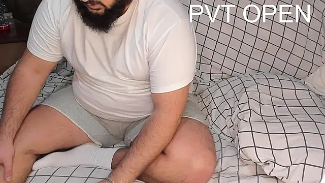 Snapshot of teddy_alan chatting on March 6, 2025, 4:17 pm teddy alan online show from March 6, 2025, 4:17 pm