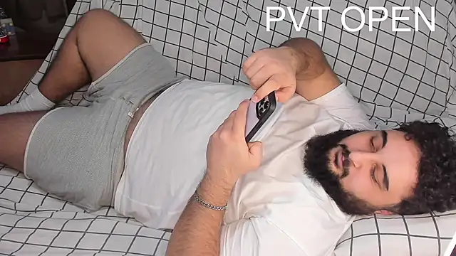 Snapshot of teddy_alan chatting on March 6, 2025, 7:21 pm teddy alan online show from March 6, 2025, 7:21 pm