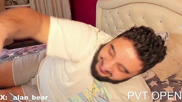 Snapshot of teddy_alan chatting on March 20, 2025, 7:04 pm teddy alan online show from March 20, 2025, 7:04 pm