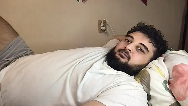 Snapshot of teddy_alan chatting on October 19, 2025, 2:29 pm teddy alan online show from October 19, 2025, 2:29 pm