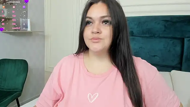 Snapshot of Charlotte_Mayer chatting on March 5, 2025, 11:17 am Charlotte Mayer online show from March 5, 2025, 11:17 am