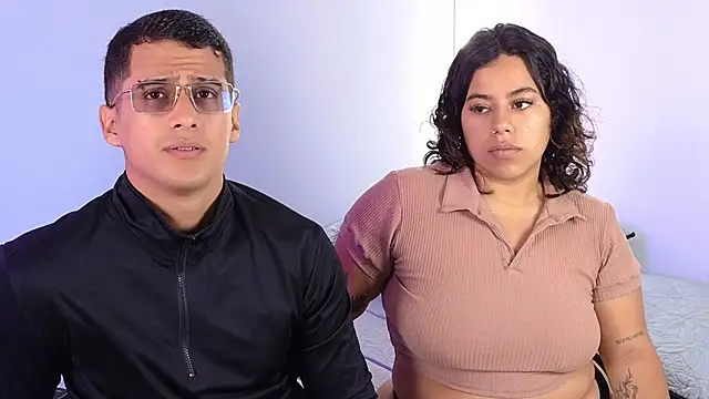 hot69temptation  online show from February 7, 2025, 1:43 pm