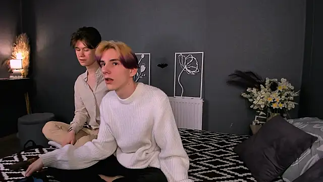 Snapshot of AndrewwCarter2 chatting on February 14, 2026, 7:21 pm AndrewwCarter2 online show from February 14, 2026, 7:21 pm