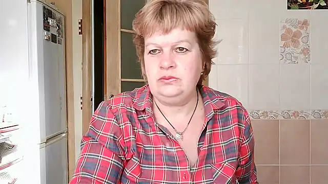 Ettie Tonia online show from March 4, 2025, 1:17 pm