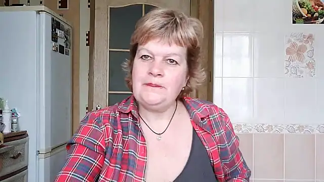 Ettie Tonia online show from March 15, 2025, 10:03 am