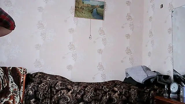 Ettie Tonia online show from November 1, 2025, 8:38 am