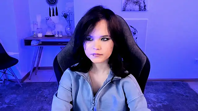 Snapshot of Elainebeness chatting on February 25, 2025, 7:47 pm Elainebeness online show from February 25, 2025, 7:47 pm