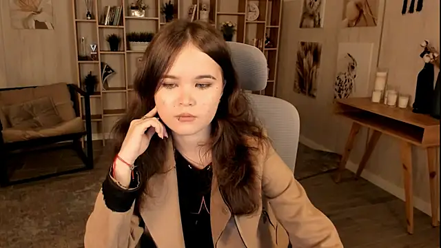 Snapshot of Elainebeness chatting on September 23, 2025, 7:39 pm Elainebeness online show from September 23, 2025, 7:39 pm