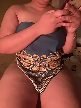 GLamouur online show from March 12, 2025, 10:59 am