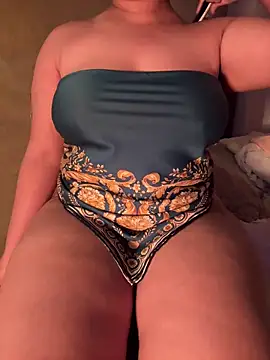 GLamouur online show from March 15, 2025, 10:22 pm