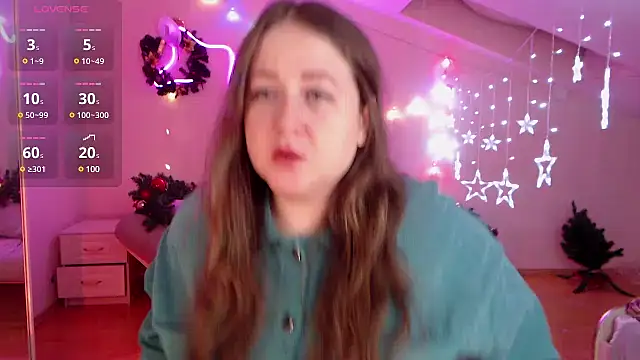 Snapshot of LizzyShine chatting on December 26, 2024, 6:33 pm LizzyShine online show from December 26, 2024, 6:33 pm