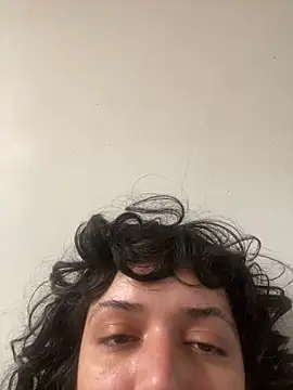 Snapshot of magalunabb chatting on October 1, 2025, 4:02 pm magalunabb online show from October 1, 2025, 4:02 pm