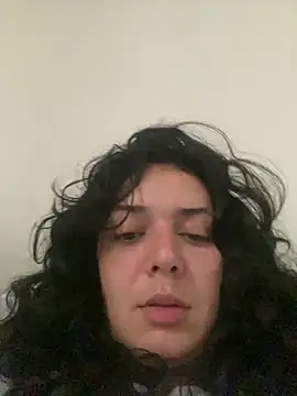magalunabb online show from June 28, 2026, 3:51 pm