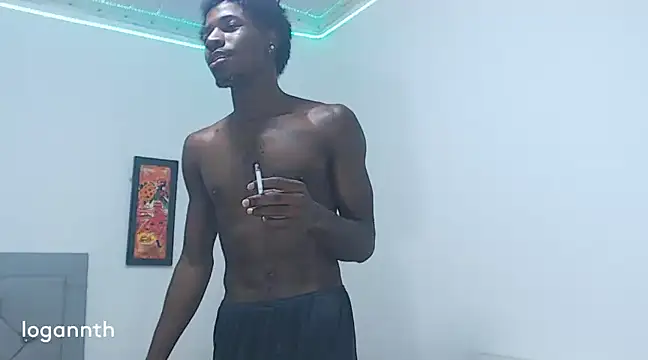 Snapshot of logannth chatting on December 21, 2024, 1:32 pm logannth online show from December 21, 2024, 1:32 pm