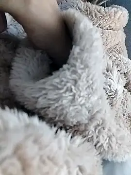 fofinhaa12 online show from November 13, 2025, 12:48 pm