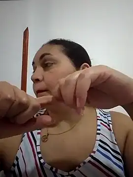 Snapshot of MirandaSoto chatting on March 18, 2025, 7:42 pm MirandaSoto online show from March 18, 2025, 7:42 pm