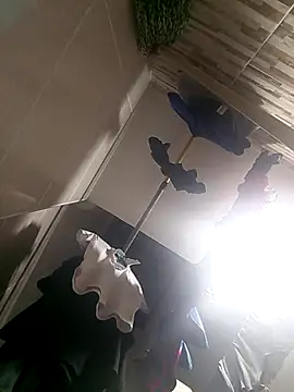 Snapshot of MirandaSoto chatting on September 20, 2025, 4:13 am MirandaSoto online show from September 20, 2025, 4:13 am