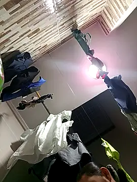 Snapshot of MirandaSoto chatting on October 26, 2025, 3:45 am MirandaSoto online show from October 26, 2025, 3:45 am