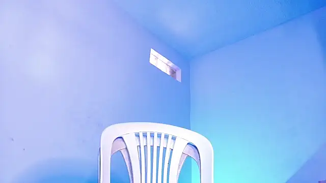 Snapshot of mikejaybra chatting on December 17, 2025, 5:08 pm mikejaybra online show from December 17, 2025, 5:08 pm