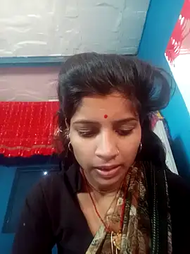 Nisha Cute online show from March 9, 2026, 2:37 am