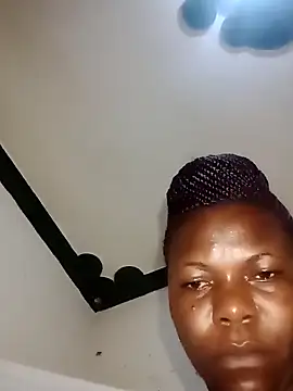 Snapshot of Danny_lady chatting on February 18, 2025, 3:10 am Danny lady online show from February 18, 2025, 3:10 am