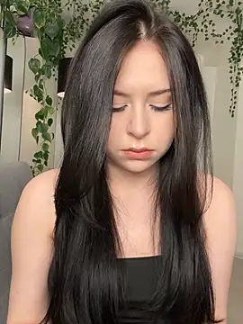  SweetCandyy online show from December 27, 2024, 9:32 pm