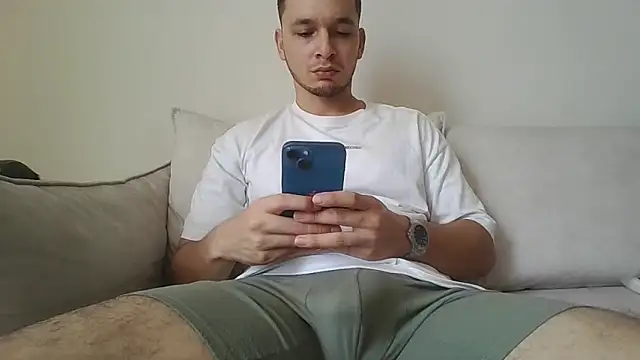 LabronsAd online show from October 20, 2025, 3:56 pm