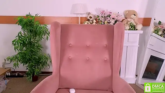 MirraBellanta online show from January 11, 2026, 12:04 am