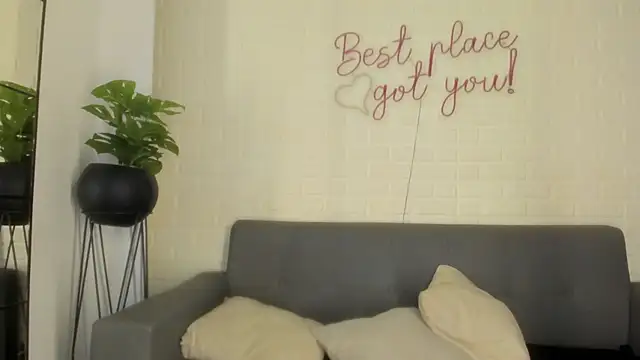 Snapshot of karina_gomez_18 chatting on February 5, 2026, 11:26 am karina gomez 18 online show from February 5, 2026, 11:26 am