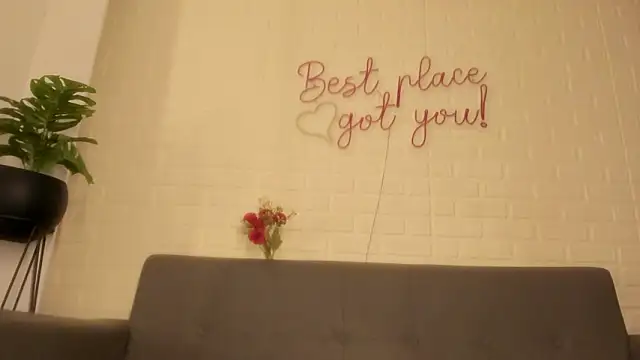 Snapshot of karina_gomez_18 chatting on February 11, 2026, 11:48 am karina gomez 18 online show from February 11, 2026, 11:48 am